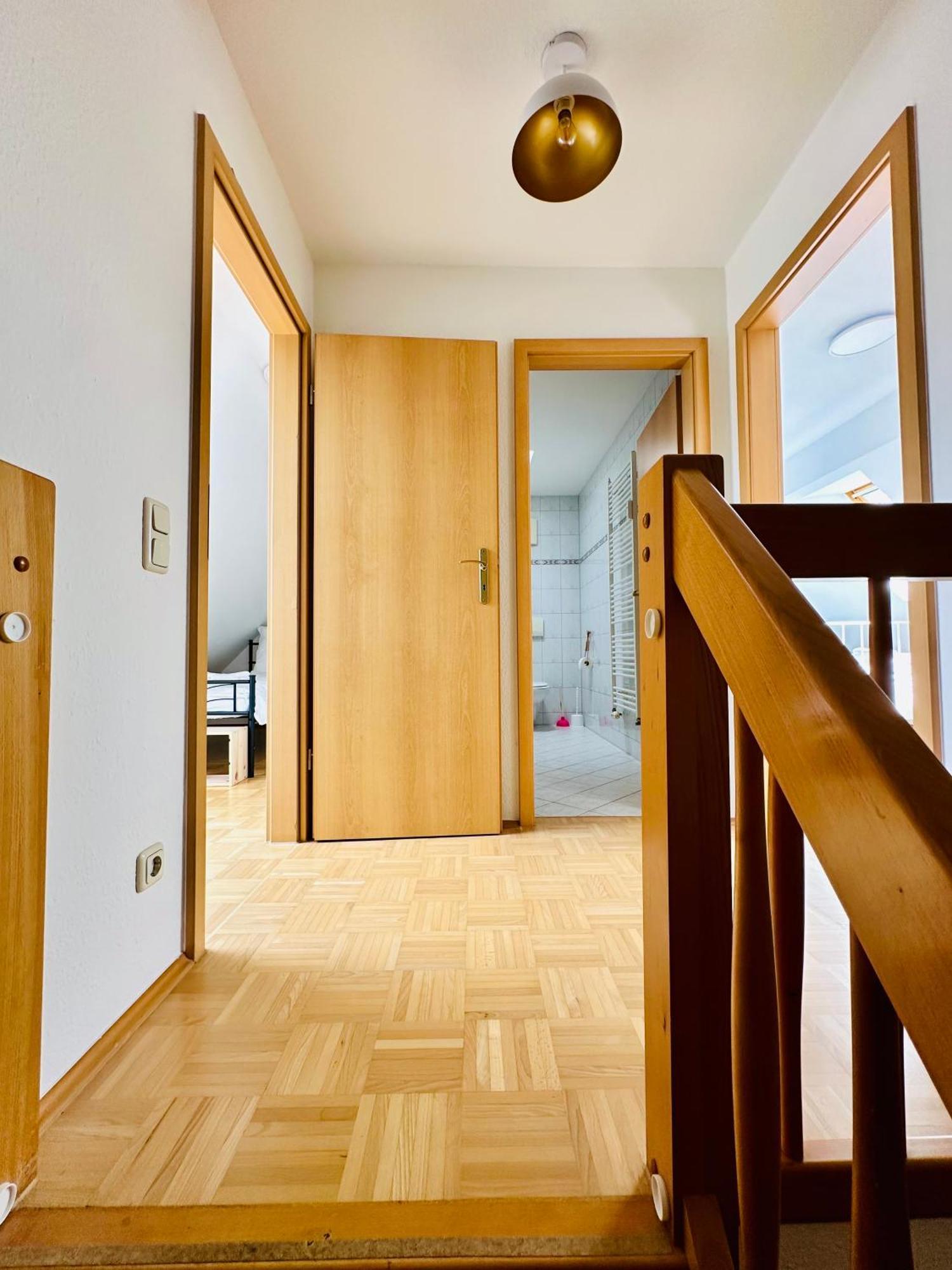 Massive Karli Loft - Over 130 Meters Floor Space - Home Theater Room - 4 Private Sleeping Areas - Best Location In Leipzig Luaran gambar